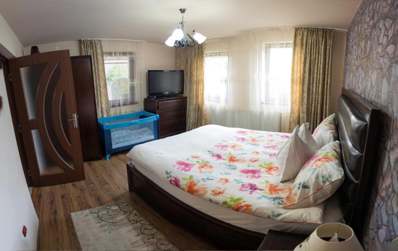 Erika'S Holiday Cottage Peris 外观 照片